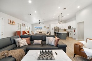 TV connectée, espaces bureaux