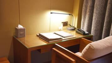 Superior Room | 1 bedroom, in-room safe, blackout drapes, soundproofing