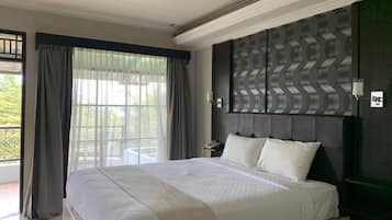 Kamar Double Standar | Seprai premium, bantalan ekstra lembut, kedap suara, dan Wi-Fi gratis
