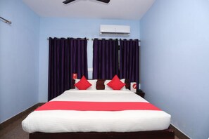 Escritorio, sistema de insonorización, wifi gratis