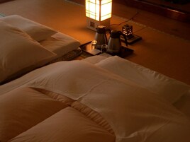 基础客房, 无烟房, 山景 | 羽绒被、客房内保险箱、免费 WiFi