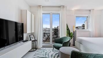 Schreibtisch, Bügeleisen/Bügelbrett, WLAN, Bettwäsche