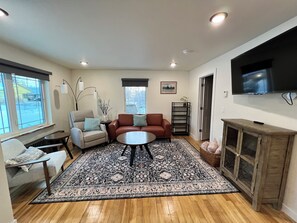 Family Double Room | Living area