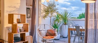 Calm and bright; Terrace and panoramic view in the center<br>Housing