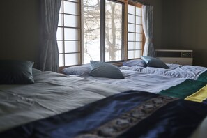 Lägenhet Basic | 2 sovrum, mörkläggningsgardiner, strykjärn/strykbräda och gratis wi-fi