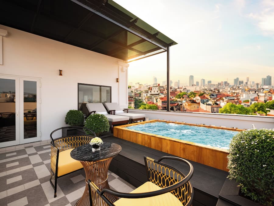 Minerva Suite with Outdoor Jacuzzi | Terraza o patio