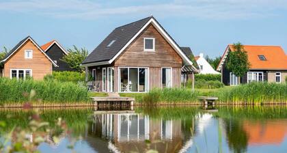Modern holiday home with 2 bedrooms and 2 bathrooms