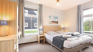 3 室のベッドルーム、WiFi (無料)