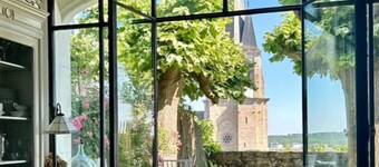 Lieu Unique Avec Jardin au Pied du Château de Blois. La Campagne en Pleine Ville