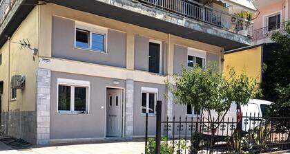 Achilleas Rentals in Kamena Vourla