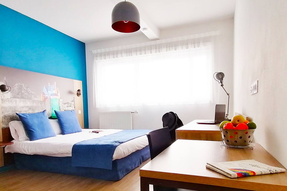 Business Studio | 1 bedroom, soundproofing, free WiFi, bed sheets