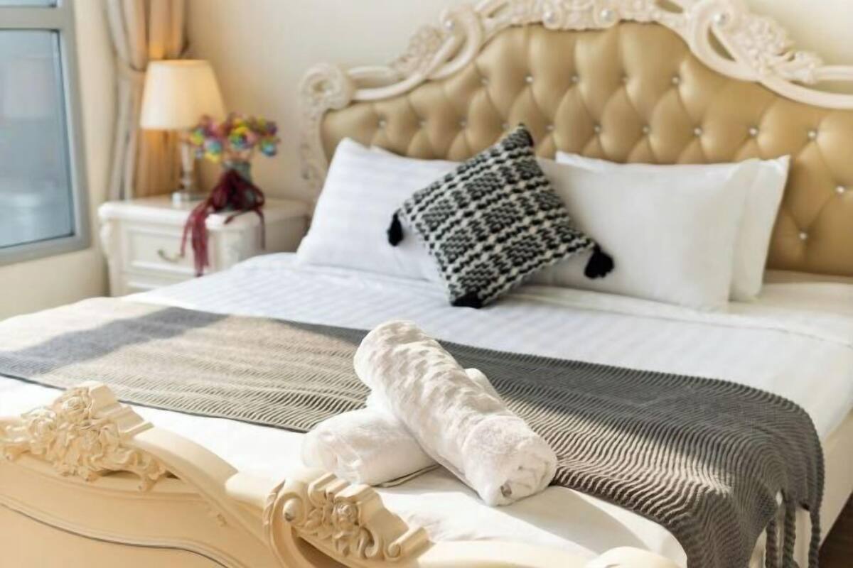 1 bedroom, Egyptian cotton sheets, premium bedding, pillow-top beds