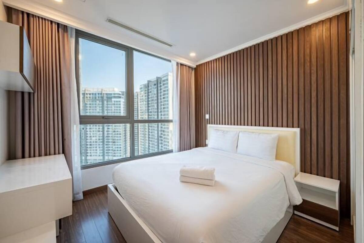 1 bedroom, Egyptian cotton sheets, premium bedding, pillow-top beds