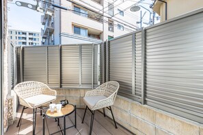 Stella Court 101, Non Smoking | Terrace/patio