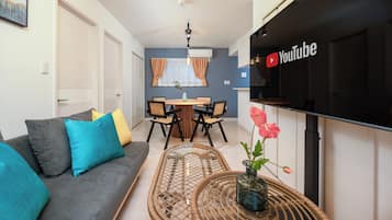 Stella Court 201, Non Smoking | Living area | Flat-screen TV