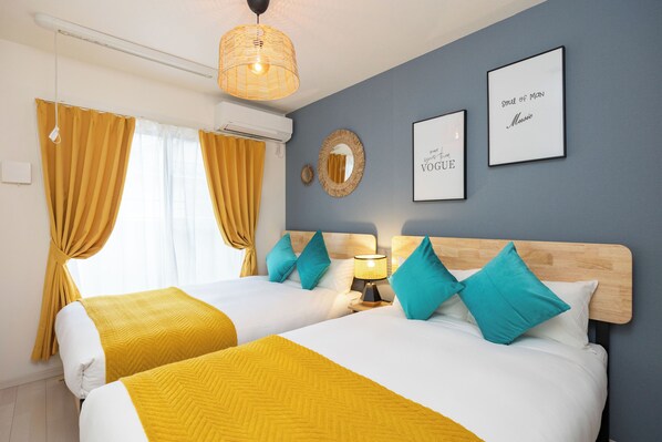 Stella Court 201, Non Smoking | 2 bedrooms, blackout drapes, iron/ironing board, free WiFi