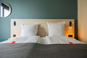 Habitación doble | Escritorio, espacio para trabajar con un portátil, wifi gratis