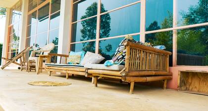 ISANGE PARADISE RESORT