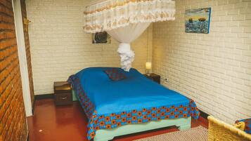 Comfort eenpersoonskamer, balkon, uitzicht op tuin | 1 slaapkamer, lakens van Egyptisch katoen, luxe beddengoed