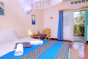 Double Room, Balcony, Garden View | Egyptian cotton sheets, premium bedding, individually decorated - ISANGE PARADISE RESORT  (Muhoza)