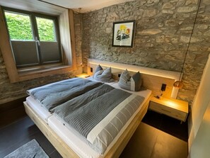 2 soveværelser, skrivebord, gratis Wi-Fi, sengetøj