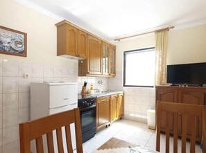 Kühlschrank, Ofen, Herdplatte