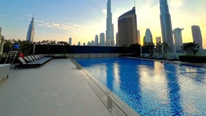 Apartment - Premium 2BR Downtown Apt w Dubai Mall Access (Dubai)