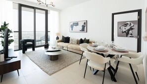 2 bedrooms - Premium 2BR Downtown Apt w Dubai Mall Access (Dubai)