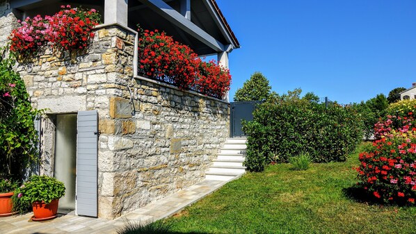 Property grounds - Villa Pepa (Pazin)