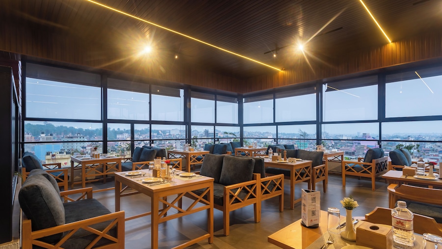 Hotel Crystal Pashupati