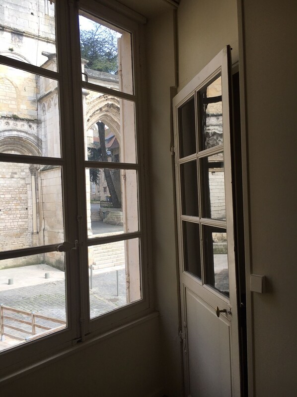 Interior - Gîte des Chapelains Coeur de Ville (LA CHARITE SUR LOIRE)