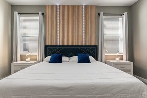 9 bedrooms, desk, iron/ironing board, travel cot - Close to Disney! Pool/Spa/Game & Movie room! (Kissimmee)