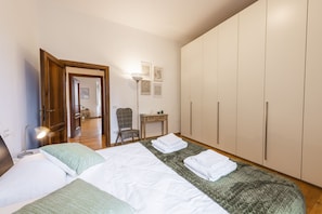 Comfort-huoneisto | 2 makuuhuonetta, ylelliset vuodevaatteet, untuvapeitot