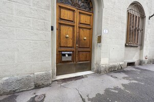 Fachada de la propiedad