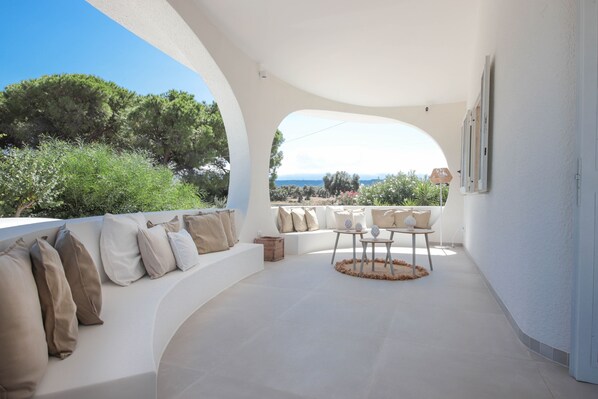 Terrace/patio - VILLA WITH POOL DIMORA EGNAZIA (MONOPOLI)