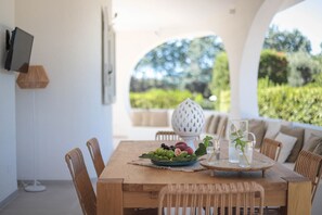 Dining - VILLA WITH POOL DIMORA EGNAZIA (MONOPOLI)