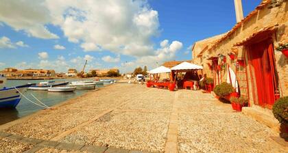 Yachting Apartments - Cozy Apartments Overlooking