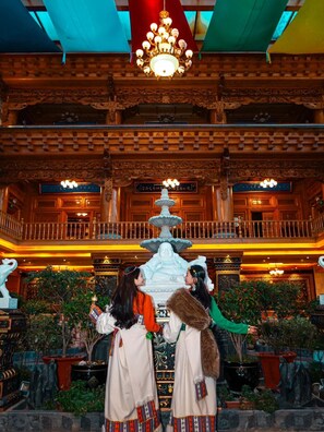 Exterior - Shujia wengmacuozangshidujiazhuangyuan (Deqin)