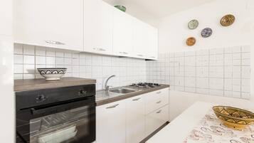 Apartment | Private kitchen