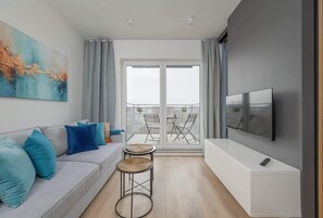 TV - Przedmiejska 4/107 Su (Wroclaw)