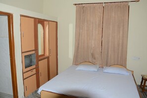 Sistema de insonorización, wifi gratis, ropa de cama