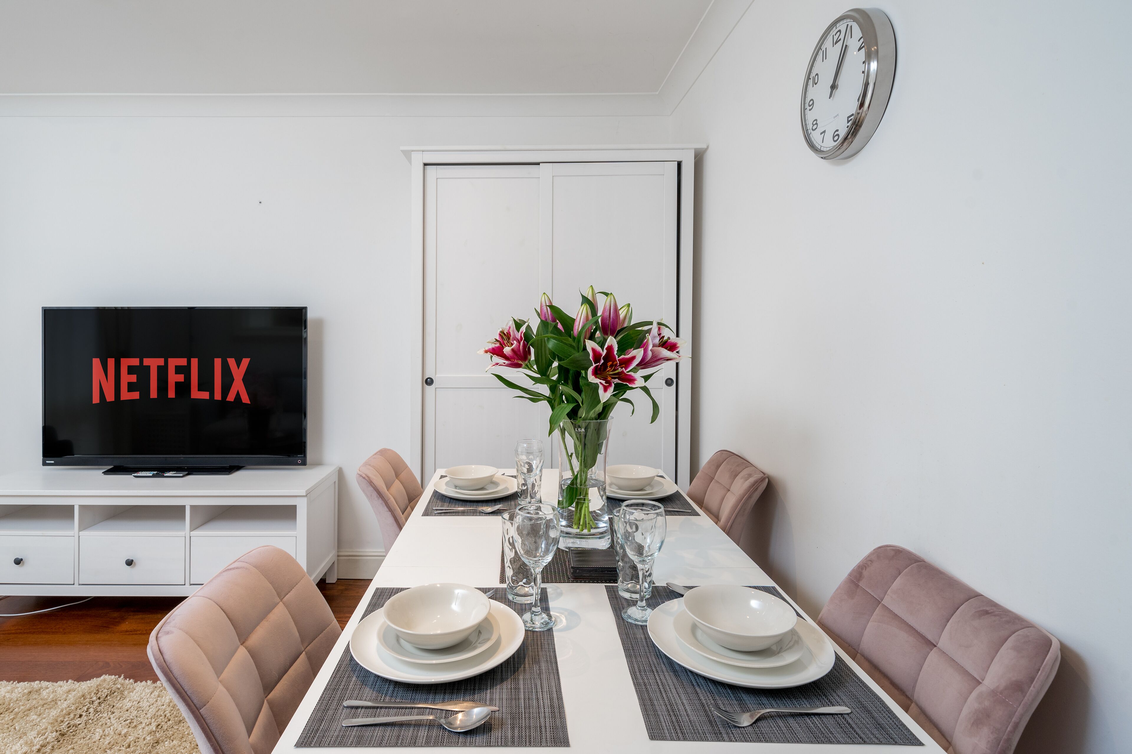 Comfort Apartment | In-room dining