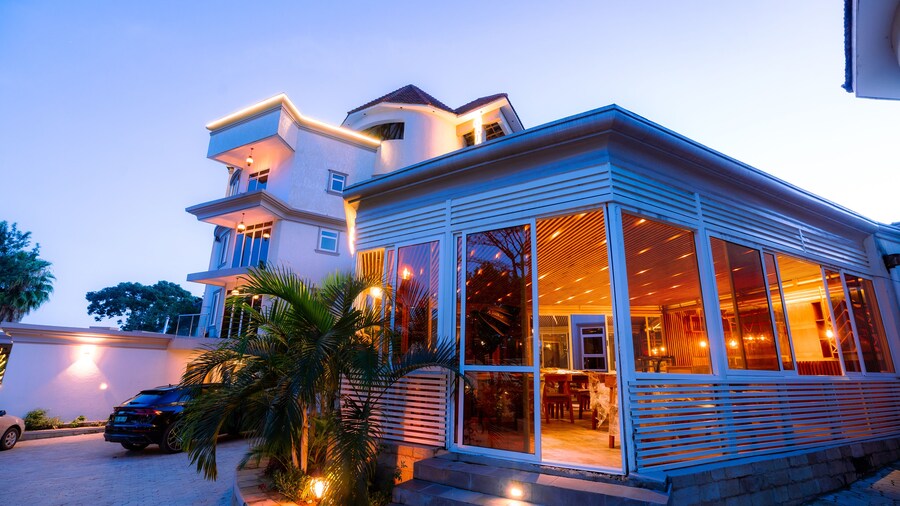 Grik Hotel - Entebbe