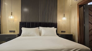Standard Single Room | Soundproofing, free WiFi - Grik Hotel - Entebbe (Entebbe)
