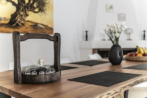 Interior detail - Bella Casa Pitsidia (Faistos)