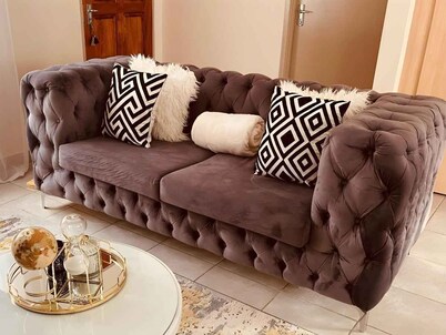 "Experience Luxury,centrally located in Centurion. Pet-Friendly"