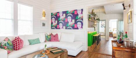 Télévision, espaces bureaux