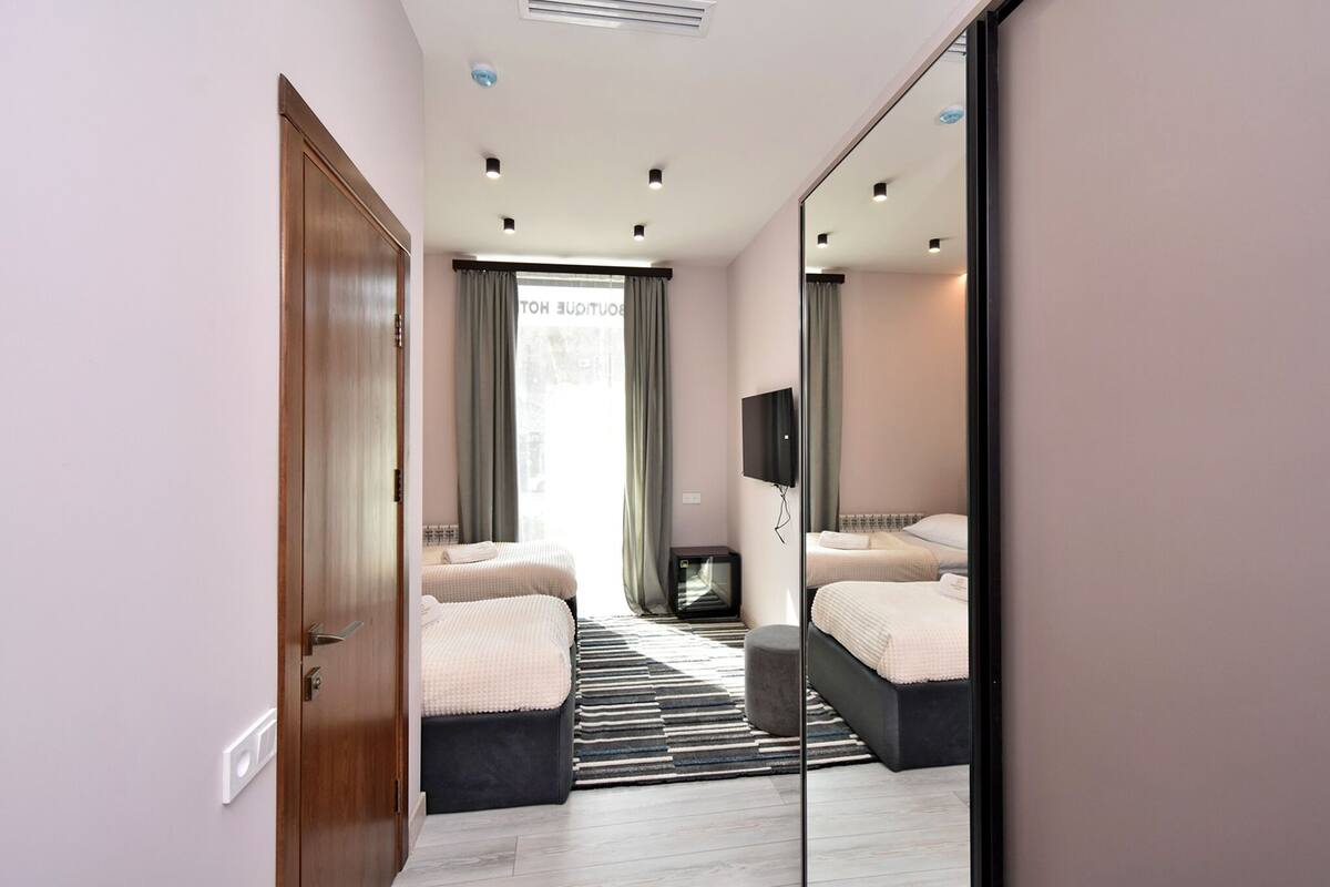 Quarto duplo superior | 1 quarto, Wi-Fi de cortesia
