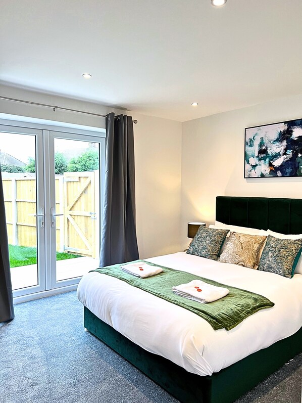 1 chambre, fer et planche à repasser, Wi-Fi, draps fournis