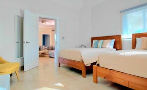 5 bedrooms, iron/ironing board, WiFi, bed sheets